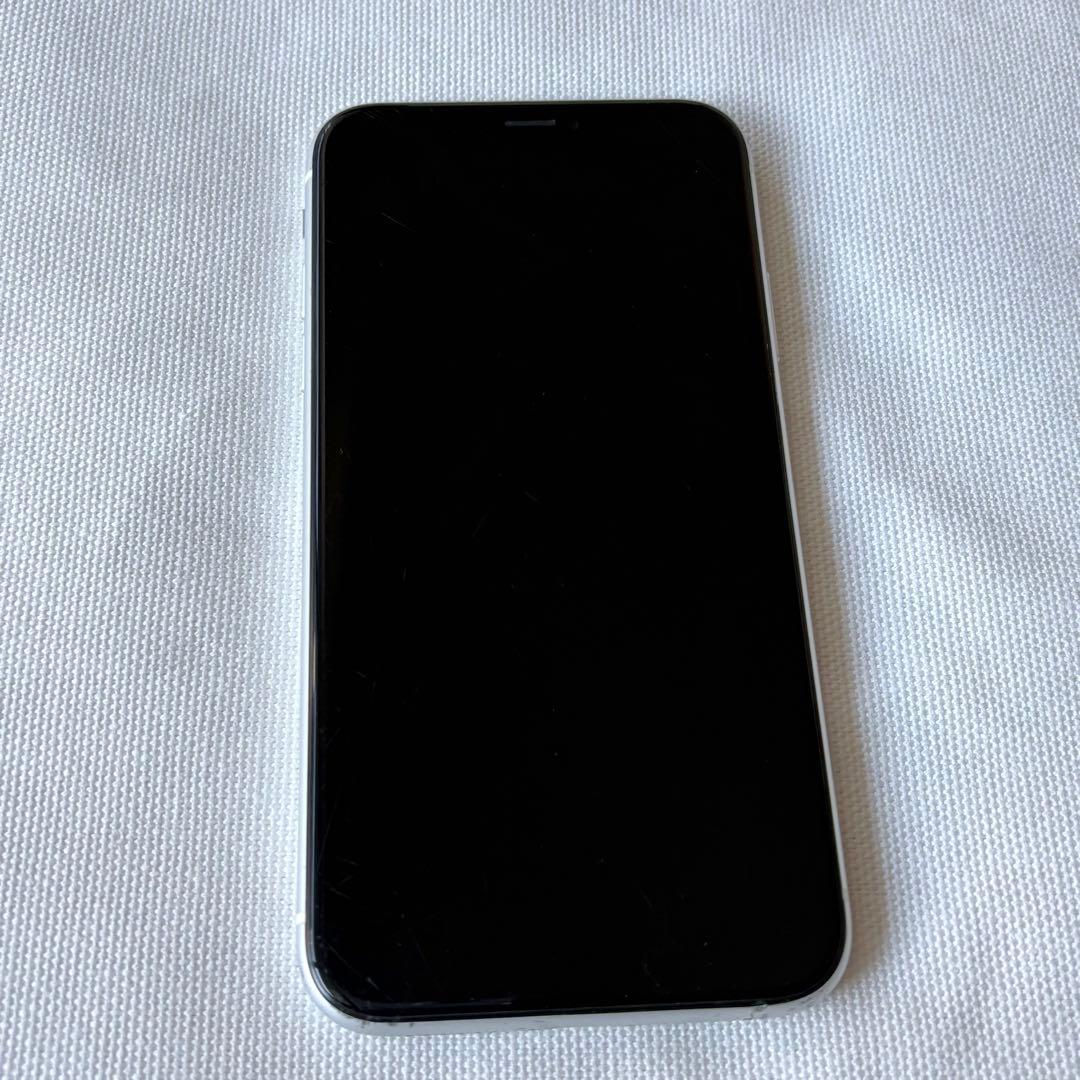 Apple iPhone XR (64GB)　ホワイト本体　箱あり