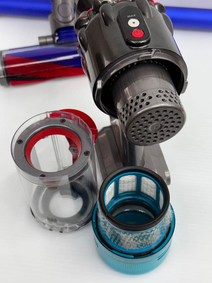 綺麗　美品　ダイソン掃除機　SV21 本体　ヘッド　パイプ　純正バッテリー付き