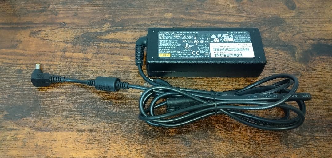 LIFEBOOK U938/T 第7世代 SSD512GB Office有