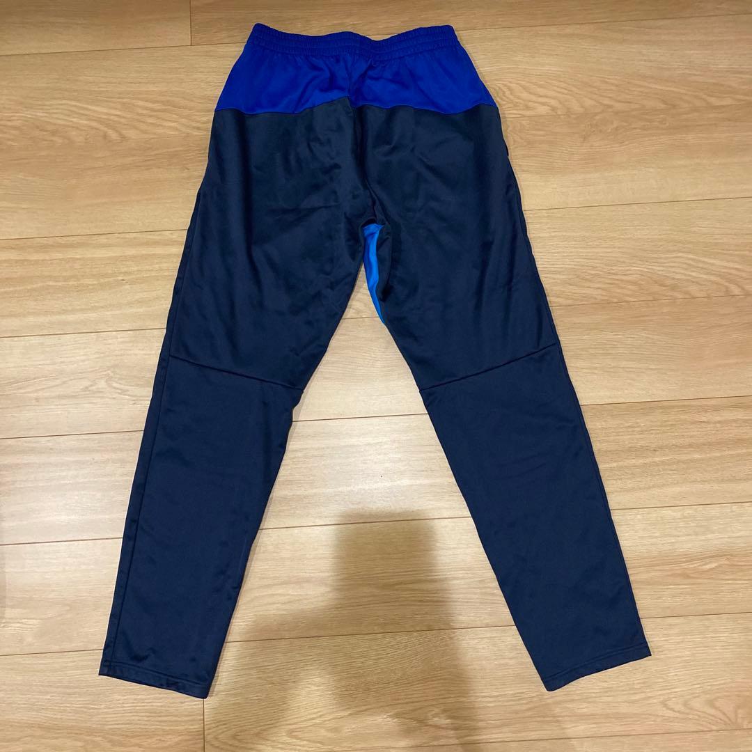 アンブロ　秋冬ジャージ