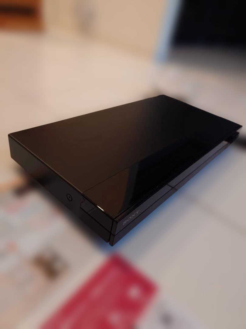 ソニー 4Kチューナー内蔵ブルーレイディスクレコーダー BDZ-FBT2200