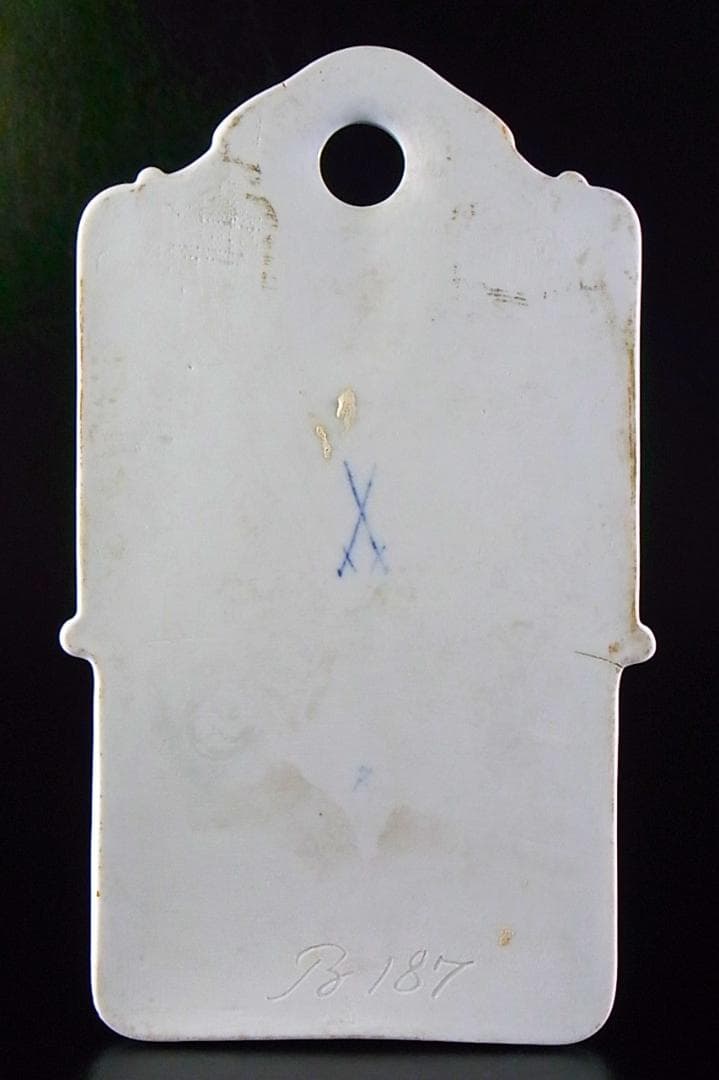 【 E877 】 真作保証品　19世紀初頭　オールドマイセン　花々文壁飾り