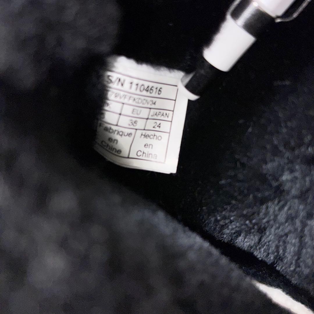 [極美品] UGG Australia ムートンブーツ　ブラック　厚底　24㎝