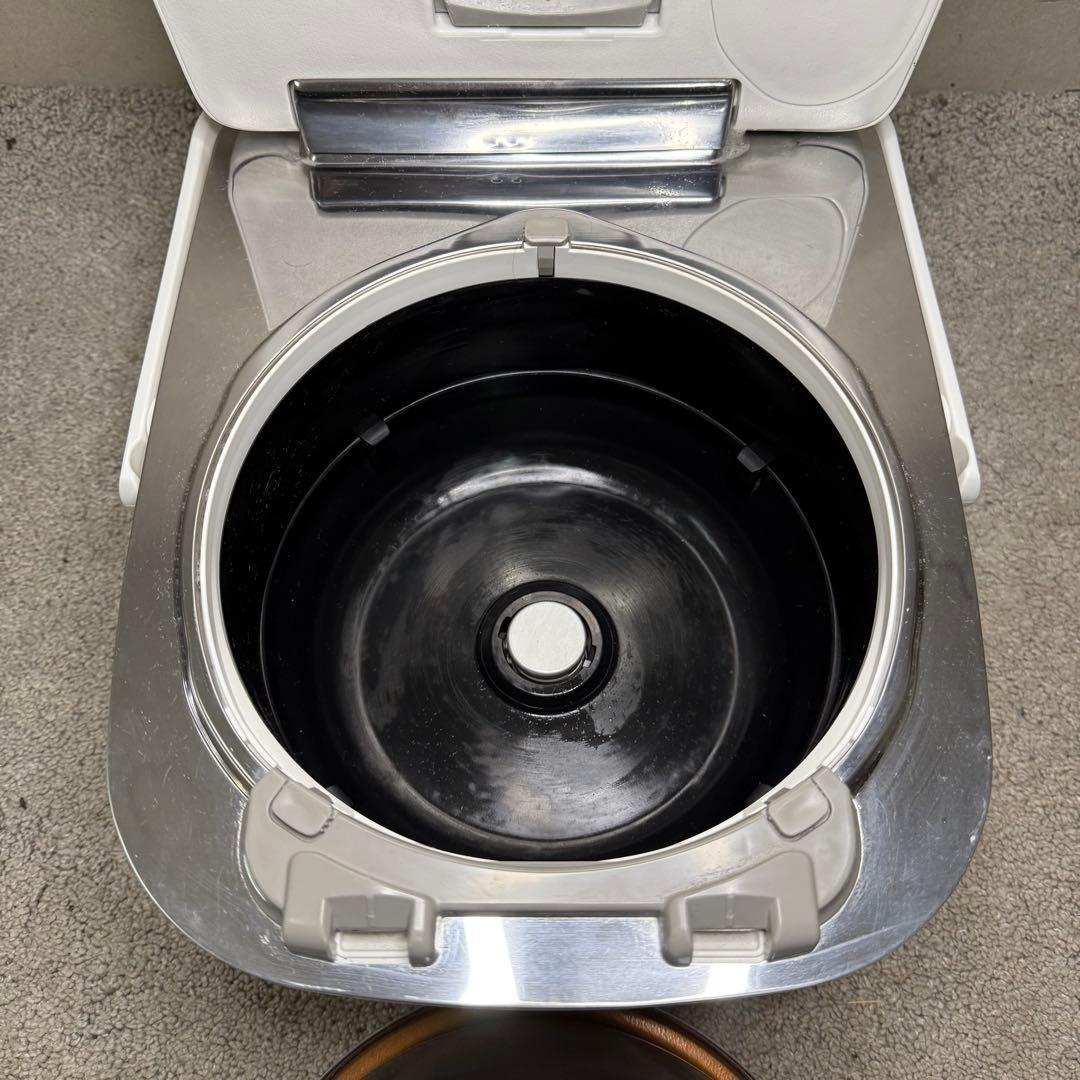 【147】Panasonic SR-PW108 炊飯器 IH加熱方式　2019年