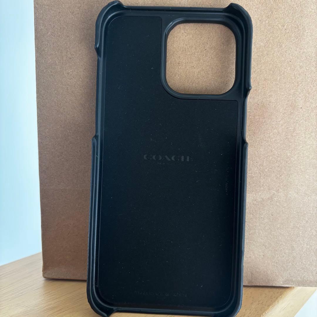 新品COACH 恐竜柄 iPhone15用ケース