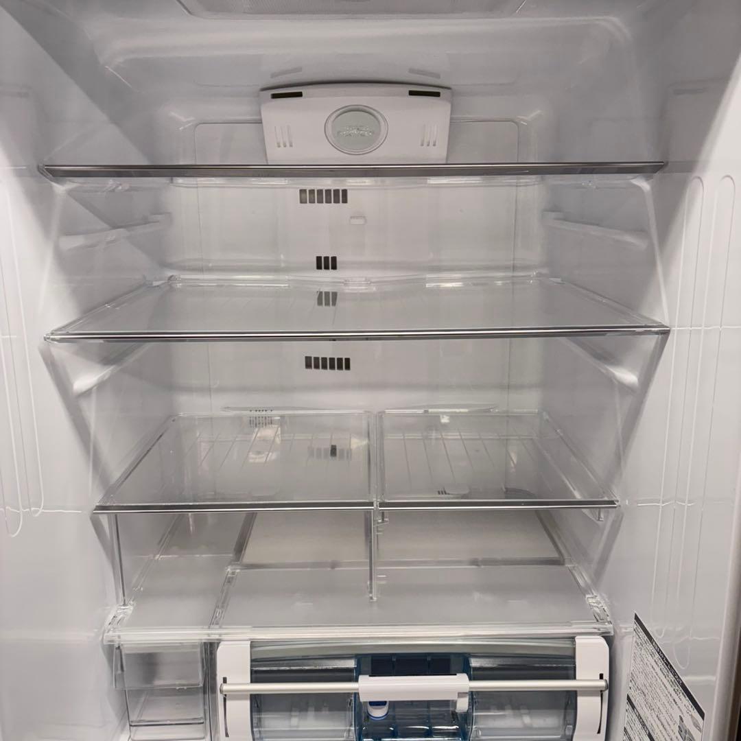 573 鏡面　半年保証付　大型冷蔵庫　400L強　自動製氷機付　極美品　大人気