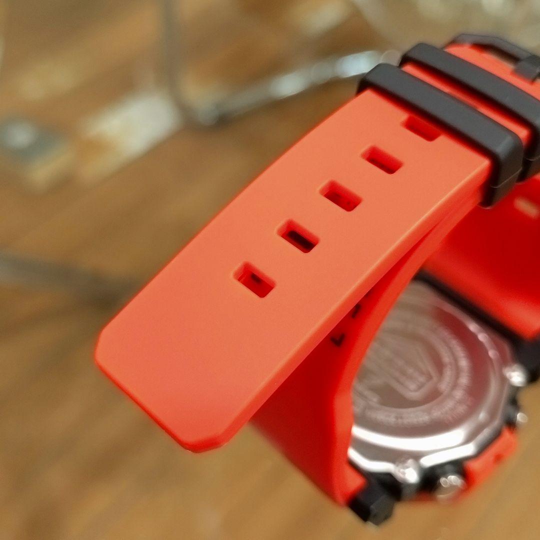 【極美品】CASIO　G-SHOCK　GA-2300FL レスキューオレンジ