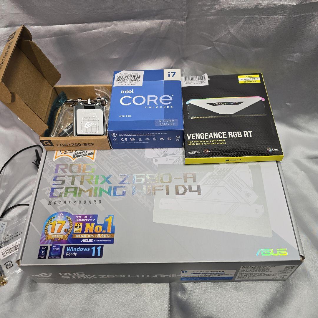 マザーボード ROG STRIX Z690-A GAMEING D4 i7-13700K