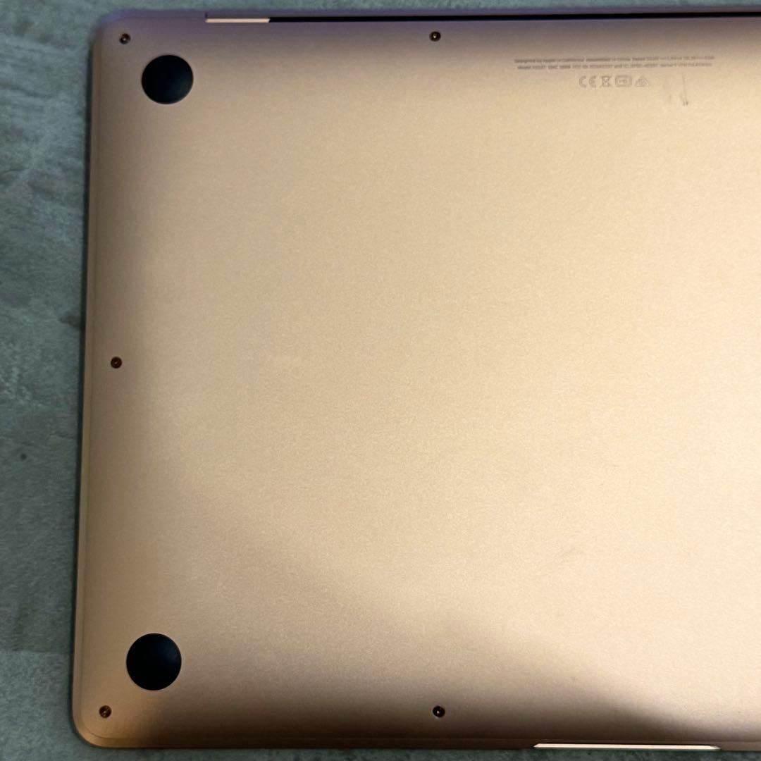 MacBook Air 13 インチ (2020) - Apple M1