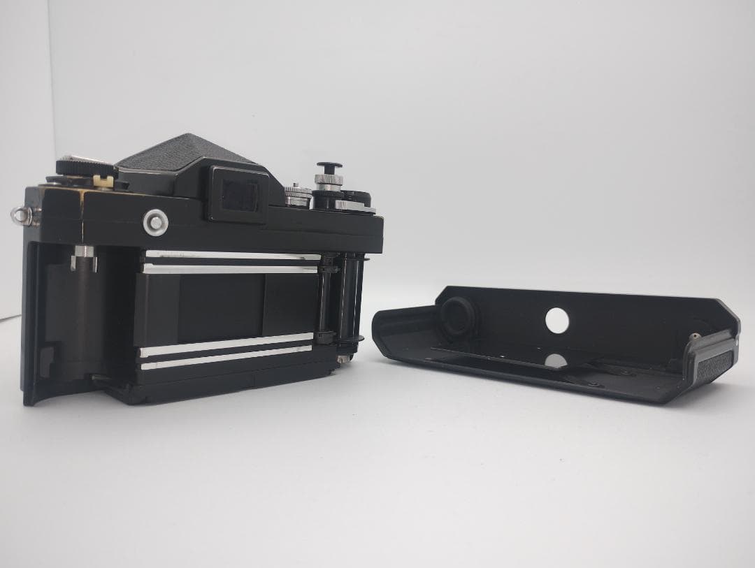 【完動品 良品】Nikon F アイレベルファインダー仕様 ボディ 動作確認済み