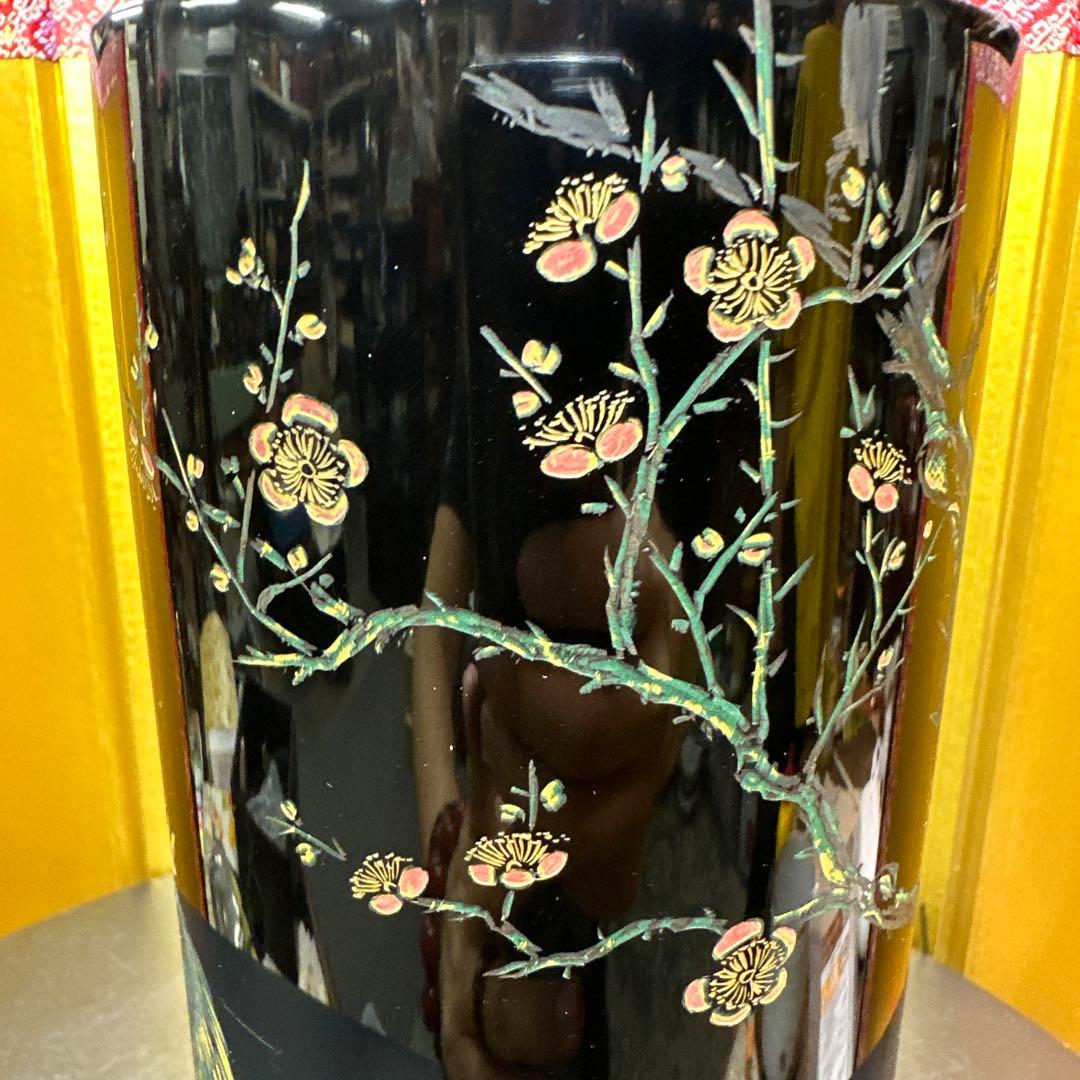 彫漆 漆器 花瓶 花器 置物 鶏と花のデザイン