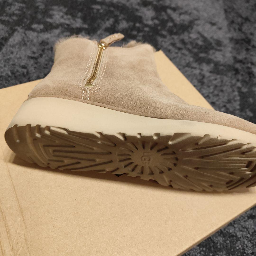 【美品】UGG ムートンブーツ ファスナー付き23cm レディース