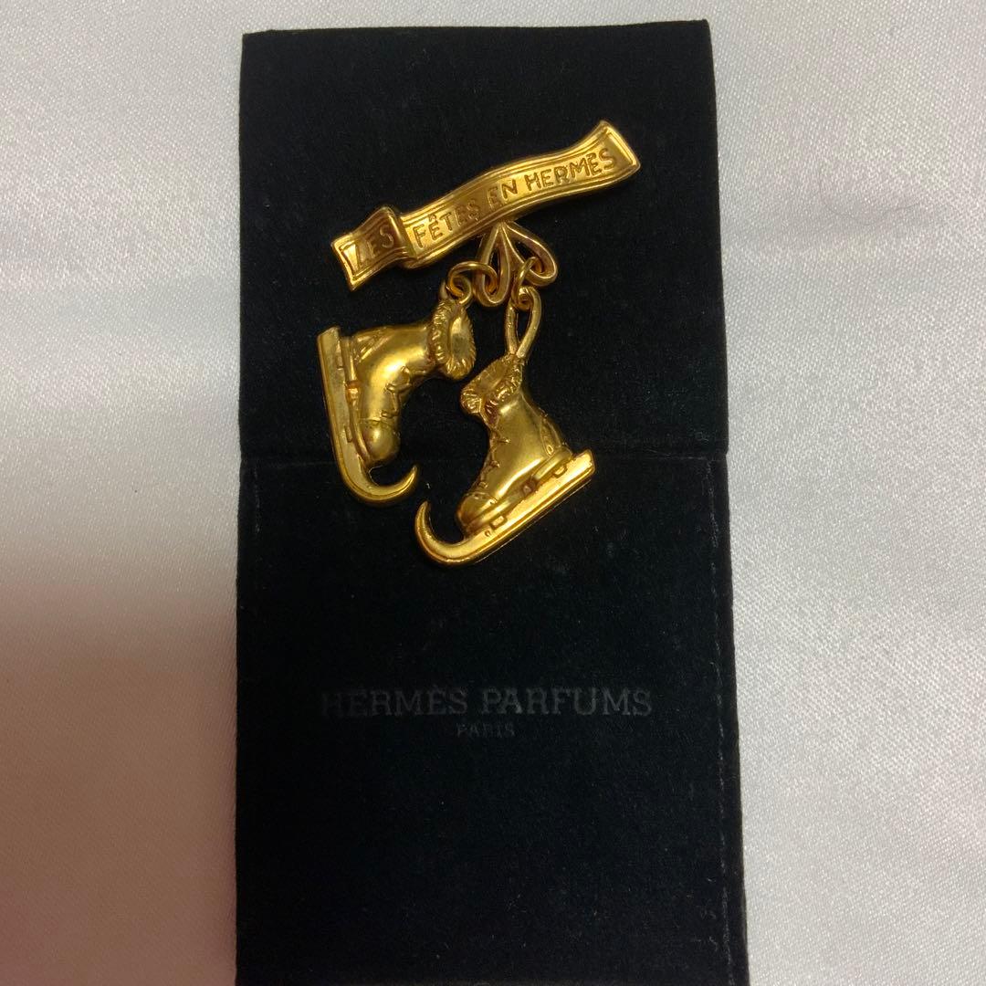 エルメスHERMESスケート靴のブローチ