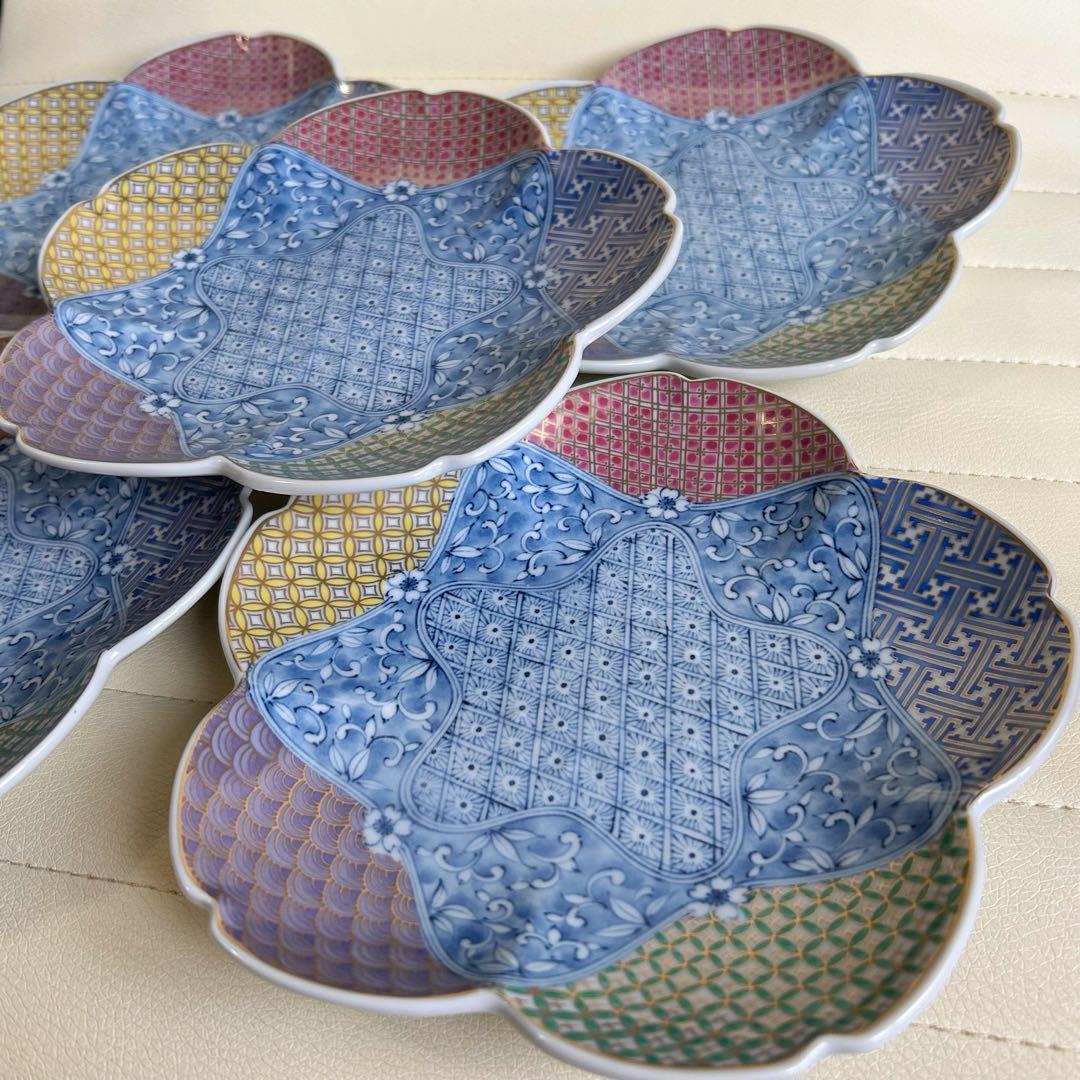 三洋陶器　龍峰窯　染付更紗　金彩地紋　桜型　和皿揃　5枚セット　中皿　輪花皿