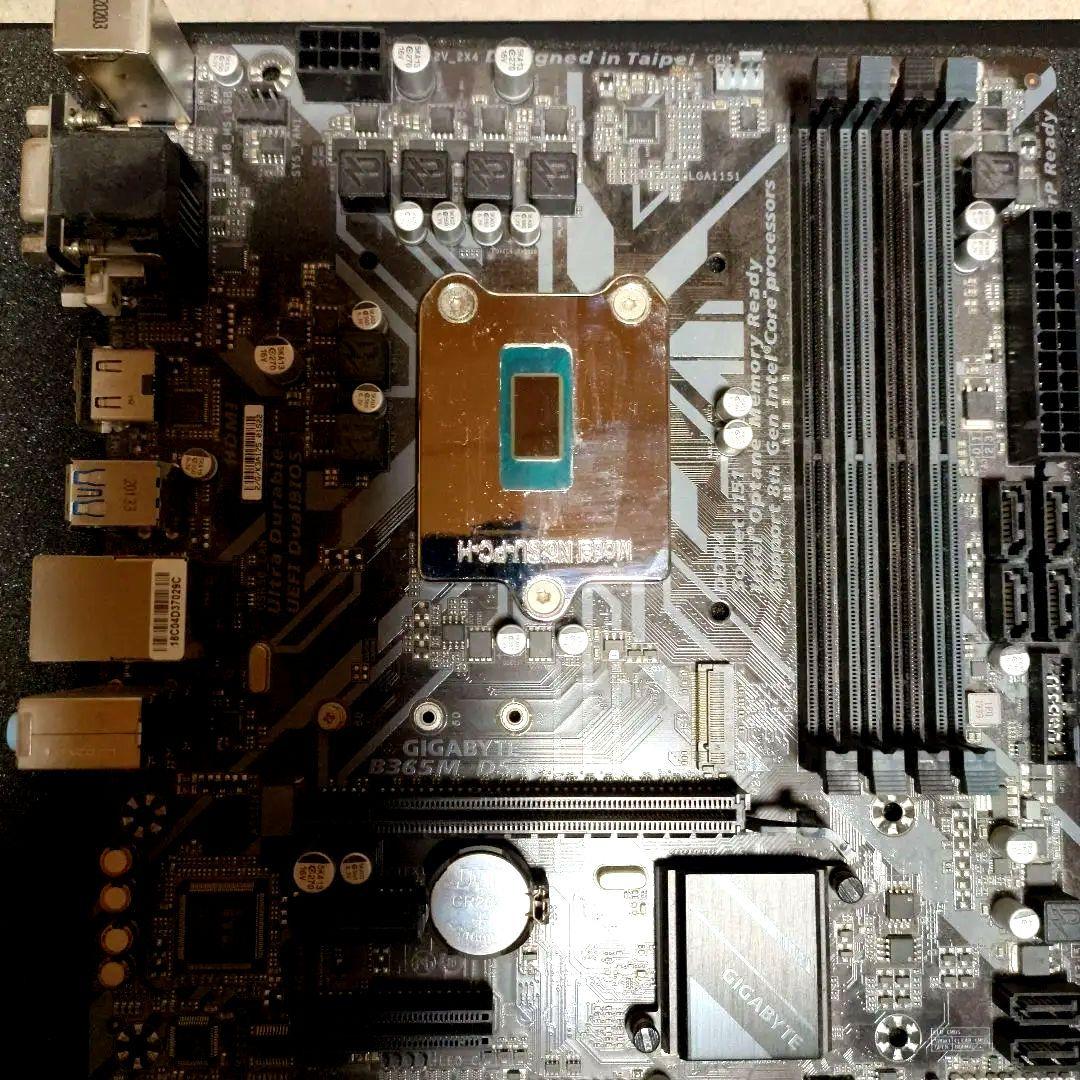 CPU GIGABYTE B365M DS3H+QNCT 2.4GHz+DDR4 8GB