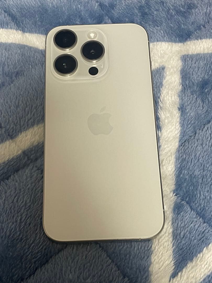 iPhone 15 Pro 128GB SIMフリー デュアルSIM 中国版