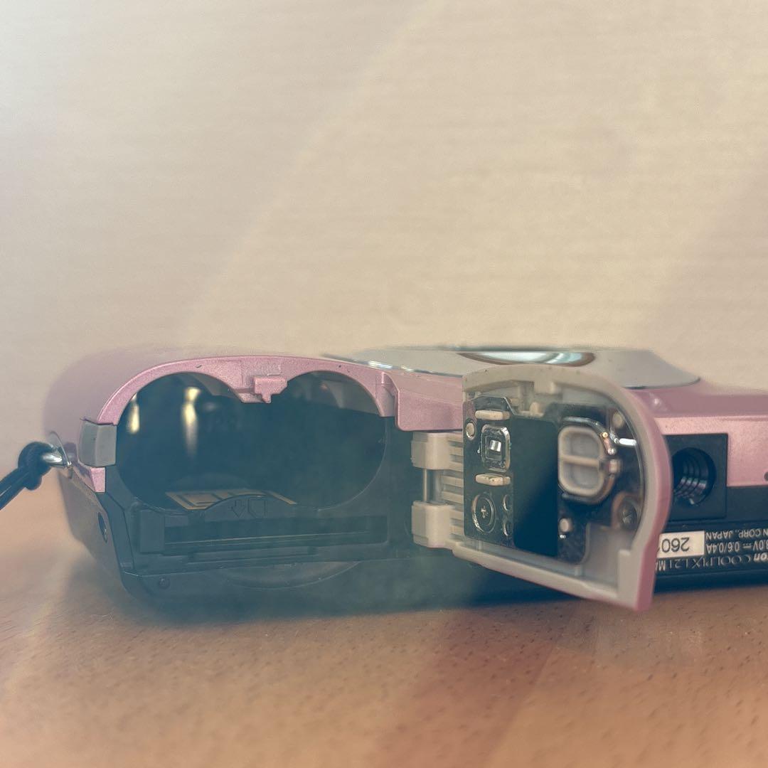 Nikonニコン　クールピクス　 L21 ピンク　乾電池式　カメラ女子