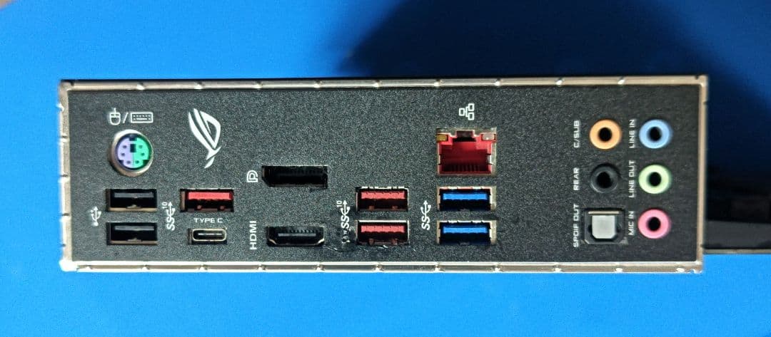 マザーボード STRIX Z390-F GAMING