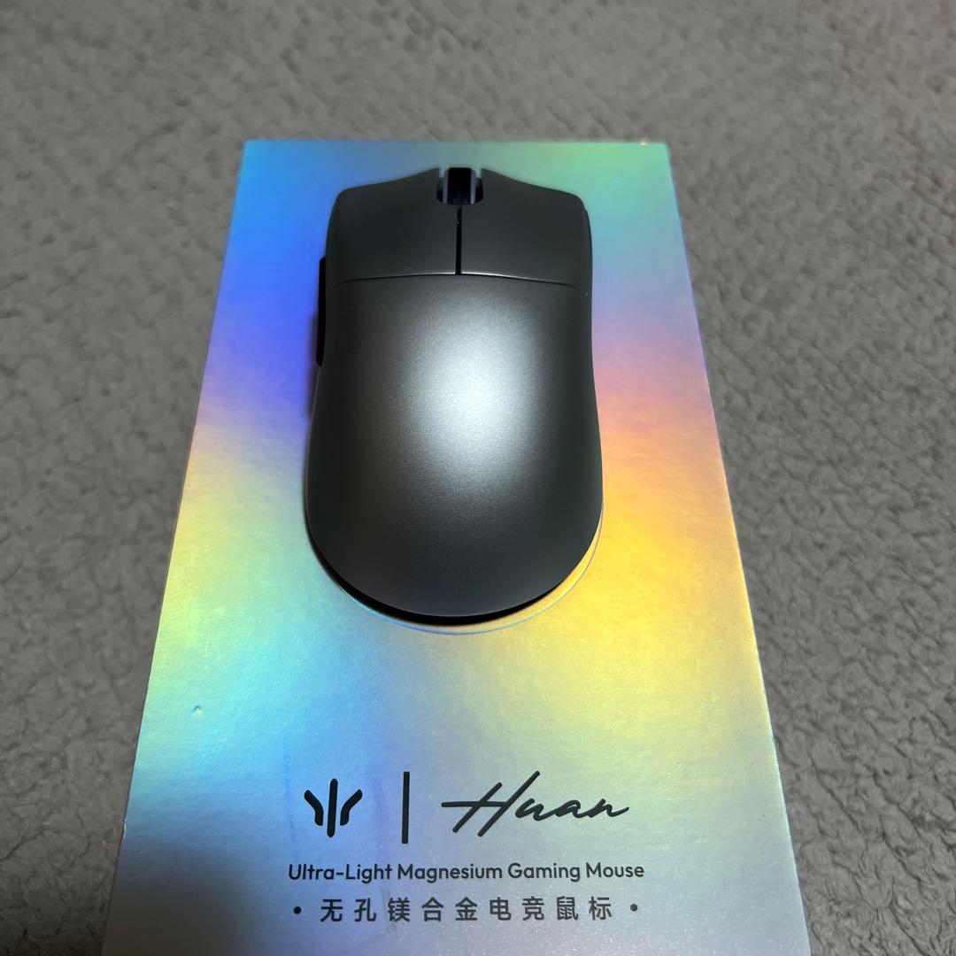 wlmous HUAN シルバー