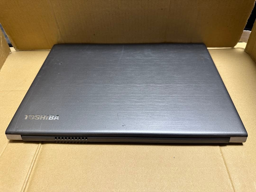 すぐ使用可能： 東芝　dynabook R63/B i5Win11 Office