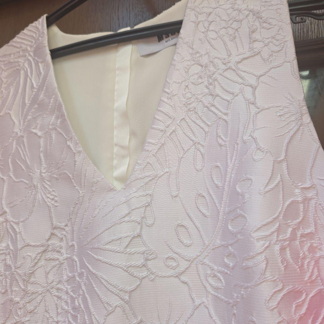 白玉　MSGM　フリルワンピース