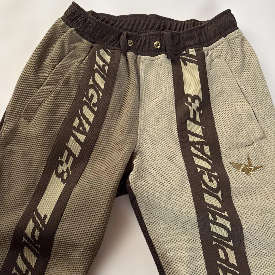 セットアップ1PIU1UGUALE3 GOLFウノピゥウノウグァーレトレ薄手