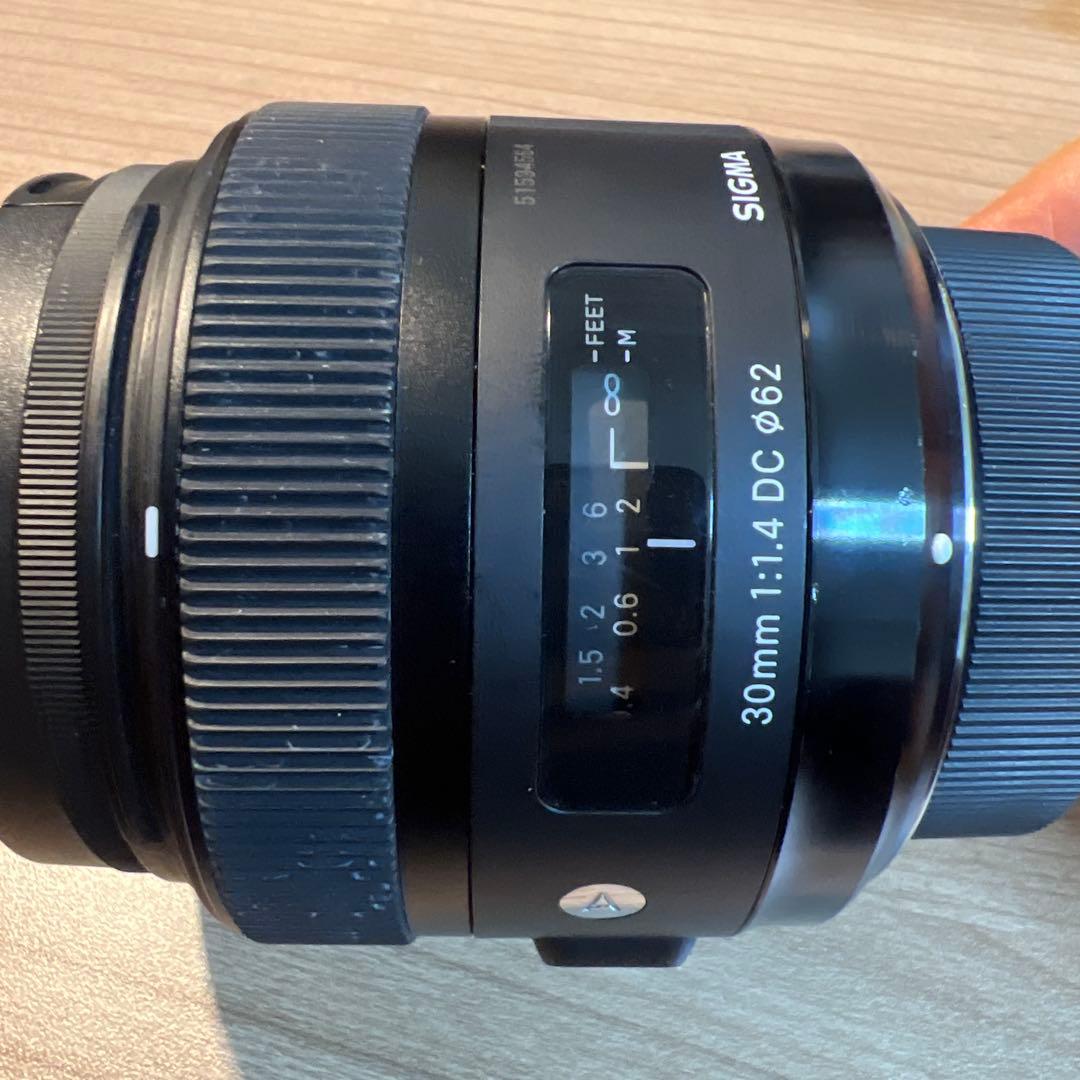 【レンズフィルター付】SIGMA単焦点レンズ art 30mm f1.4