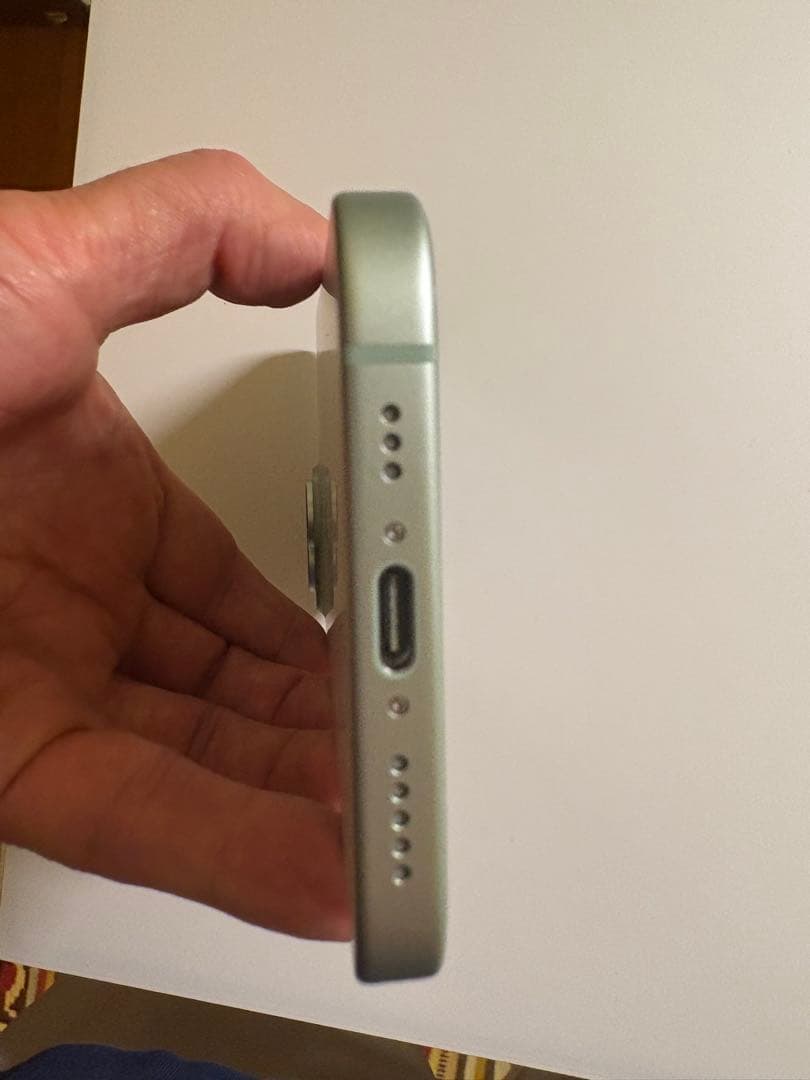 iPhone 15 グリーン 128GB SIMフリー 最大容量90% 純正箱付