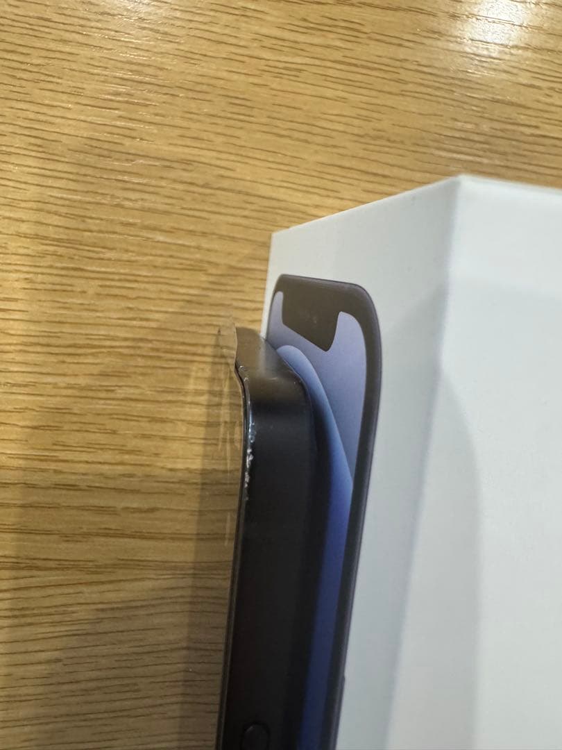 iPhone12 mini 64ギガ　SIMフリー　バッテリー１００%画面新品