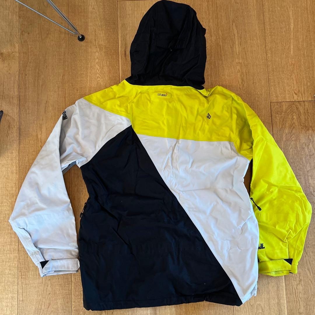 【希少】VOLCOM スノーボードジャケット XL