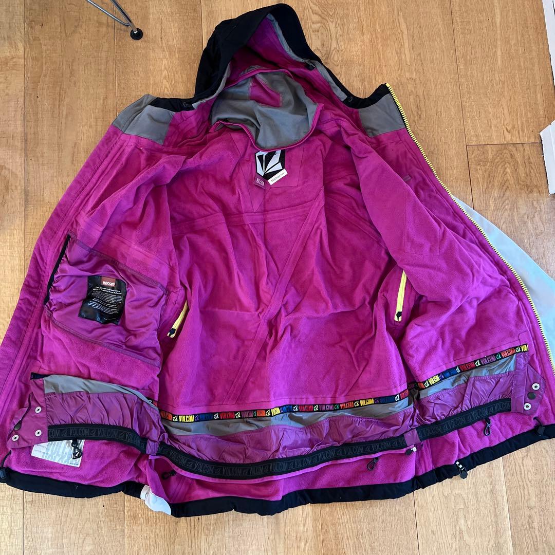 【希少】VOLCOM スノーボードジャケット XL