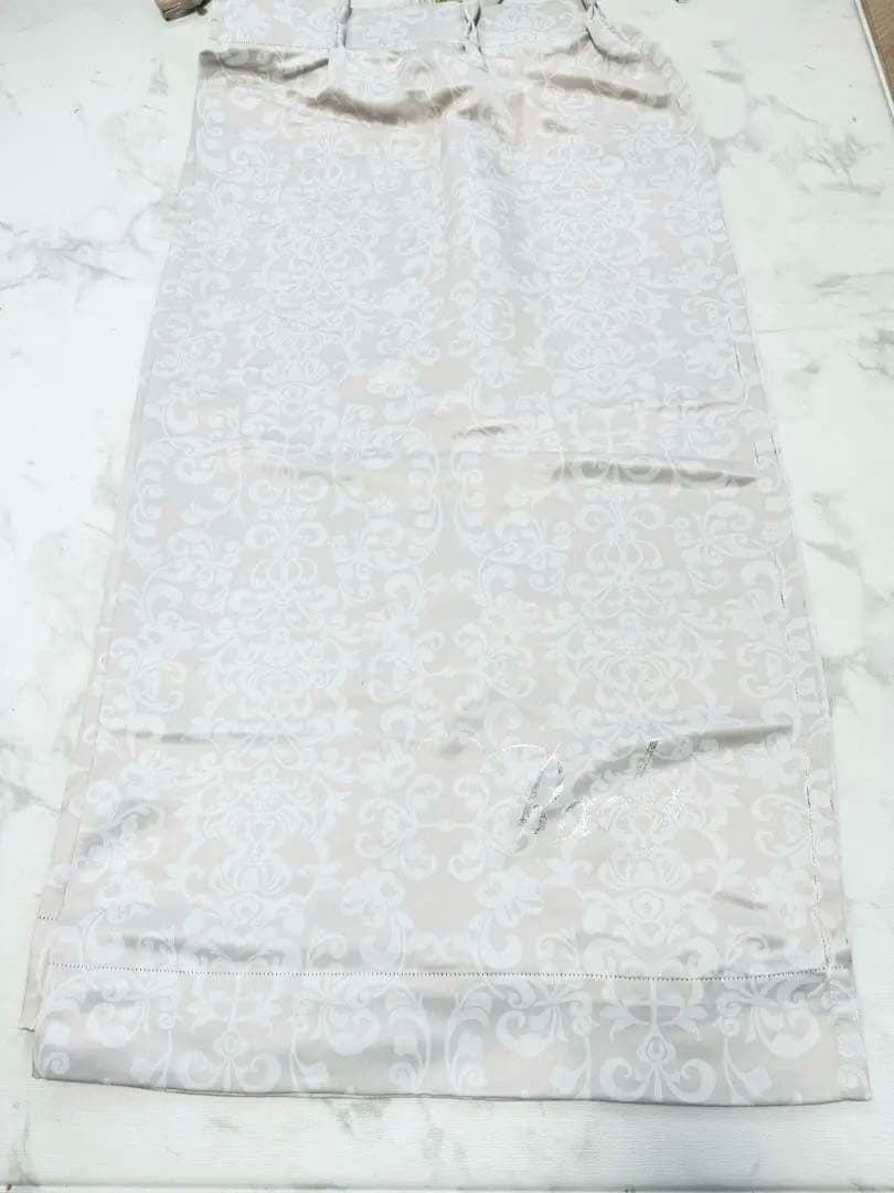 Rady ダマスクカーテン ベージュ135×100