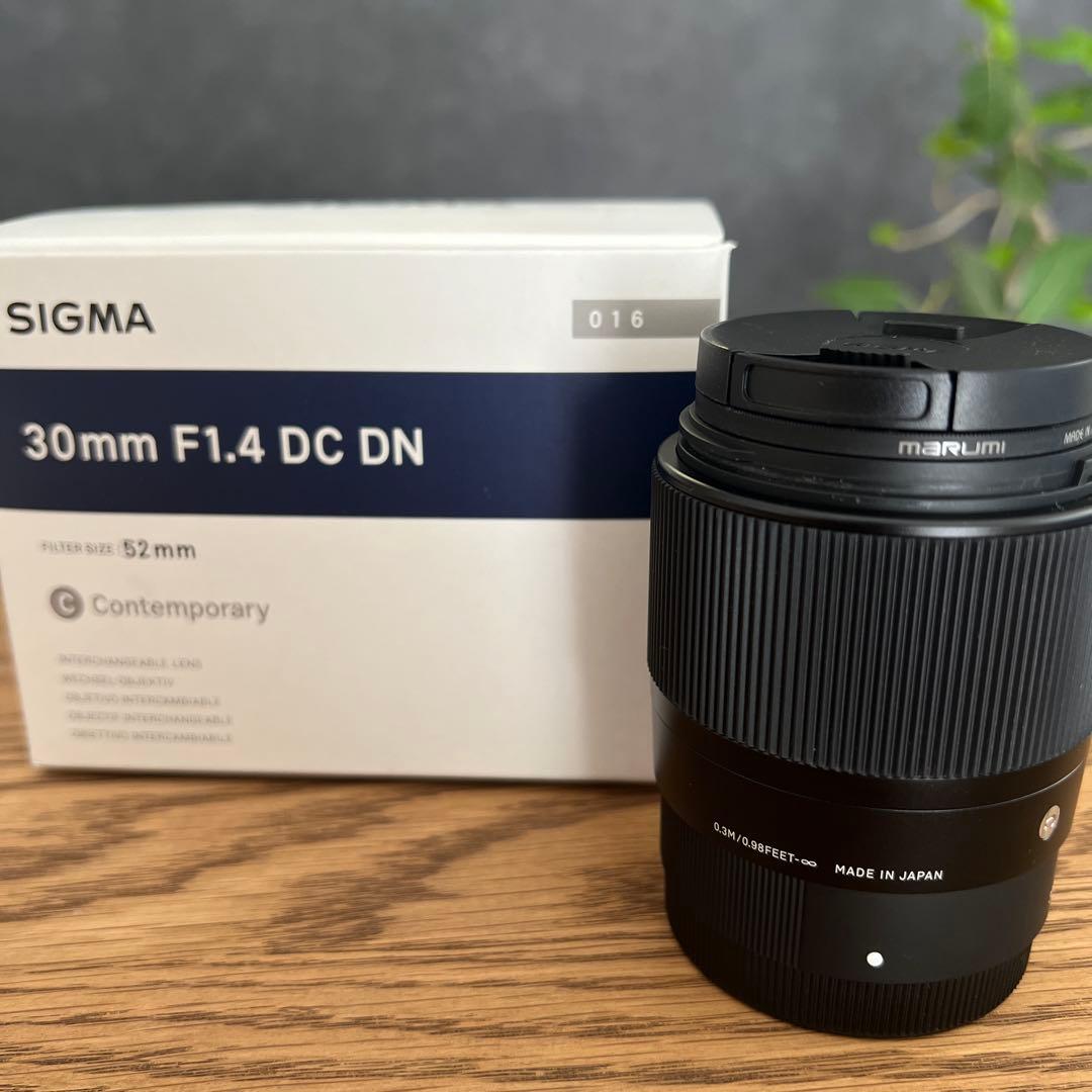 SIGMA 30mm F1.4 DC DN レンズ