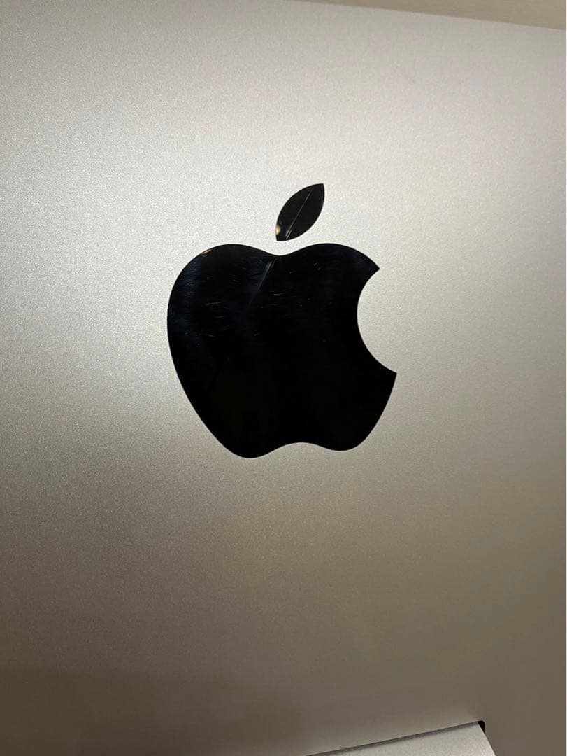 Apple iMac 2017 21.5インチ retina 4k