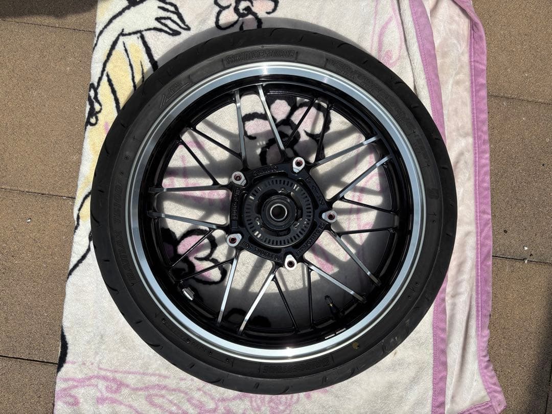 z900rs 前後セット純正ホイール