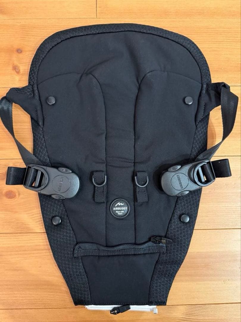 【専用ヘッドサポート付き】AIRBUGGY エアバギー 抱っこ紐　ブラック