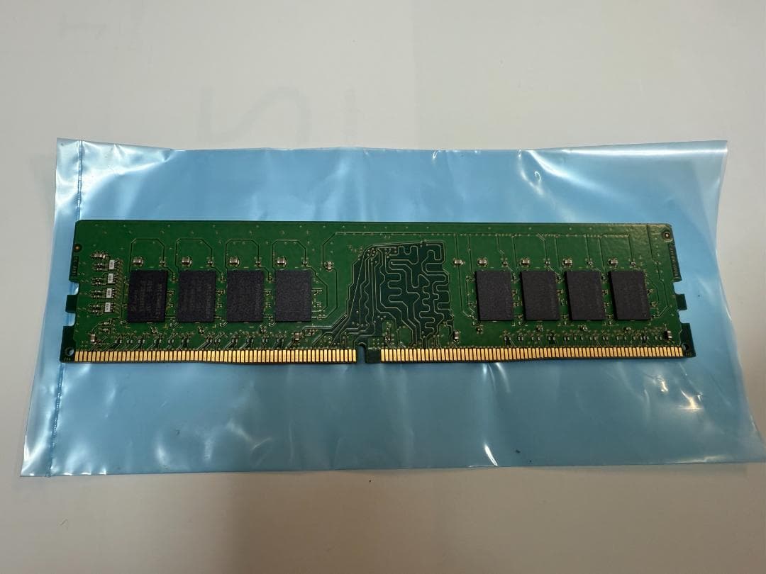 SKハイニックス純正メモリー 16GB DDR4-2666 (デスクトップ用)