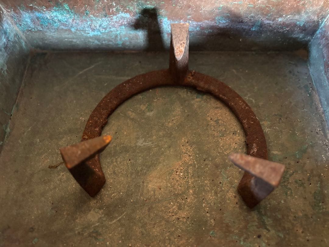 関西長火鉢　銅板落とし囲炉裏　五徳付き手炙り　古民具