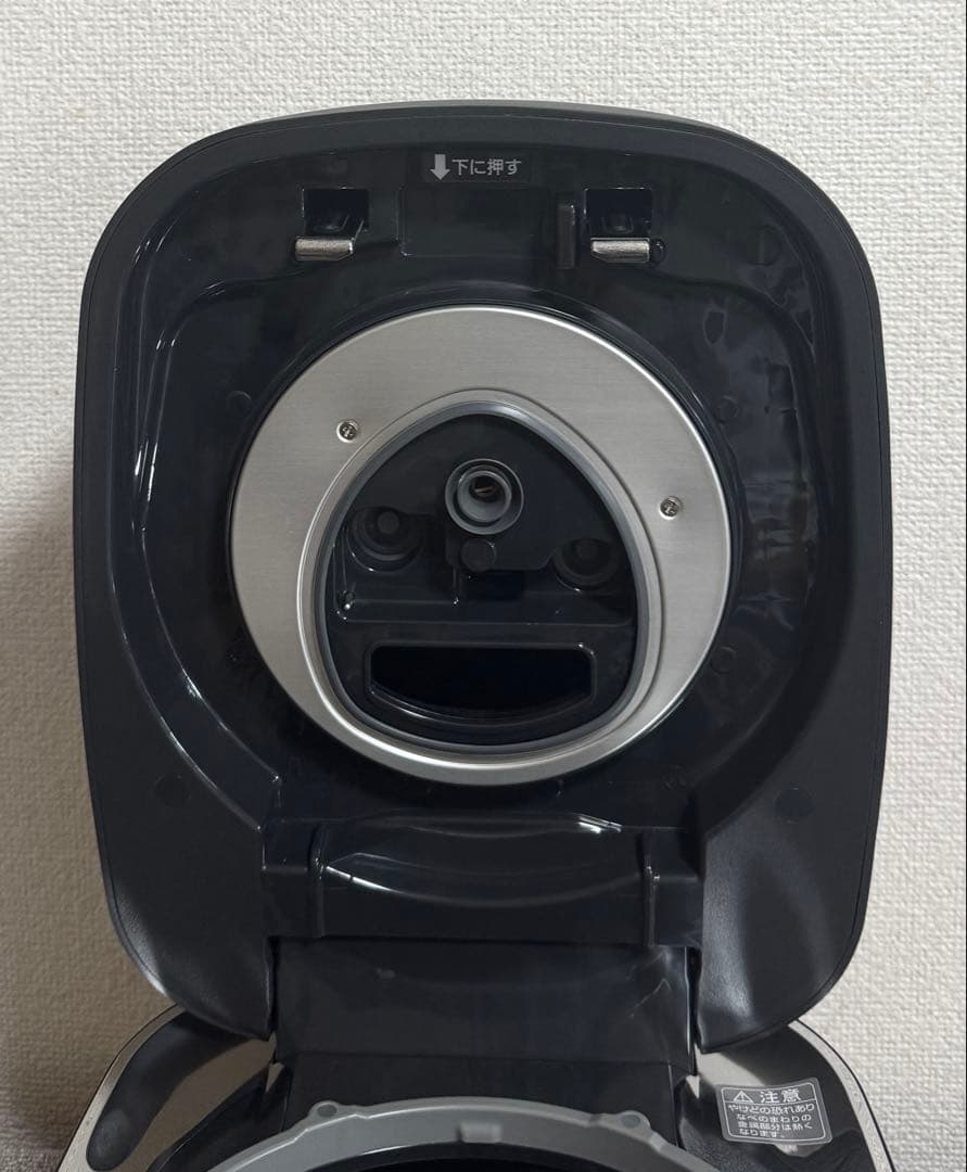 【新品】象印 炎舞炊き 圧力IH炊飯ジャーNW-FB10動作保証