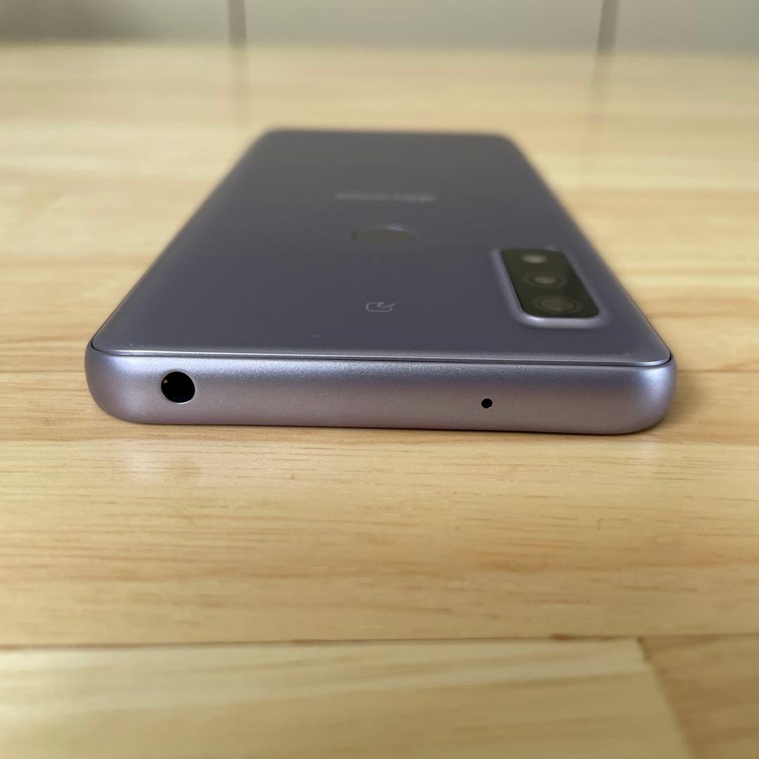 【美品】arrows We ドコモ F-51B (SIMフリー) パープル