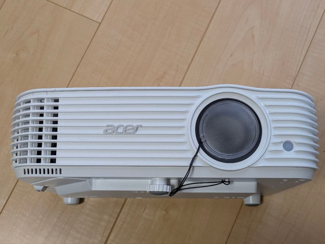 acer プロジェクター本体 ホワイト