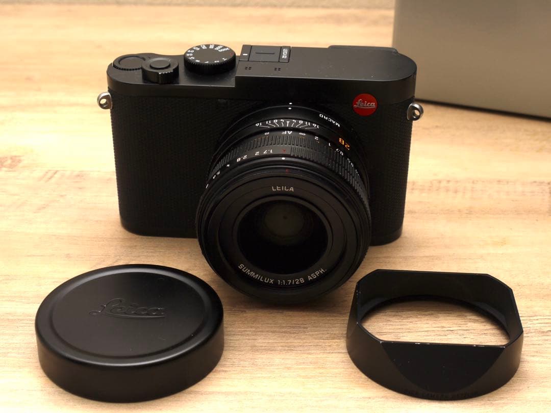 Leica Q2 コンパクトデジタルカメラ