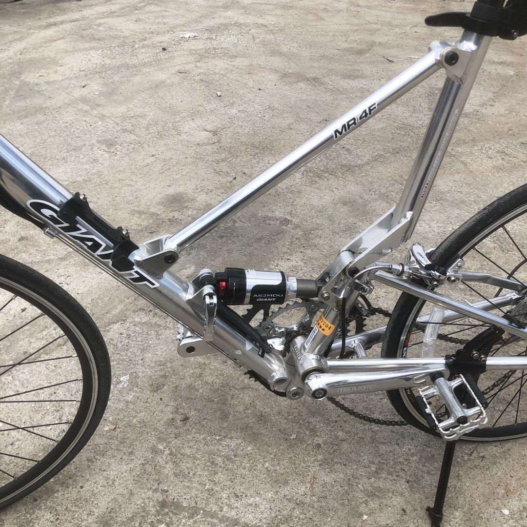 GIANT ジャイアント MR4F クロスバイク シルバー 折り畳み自転車