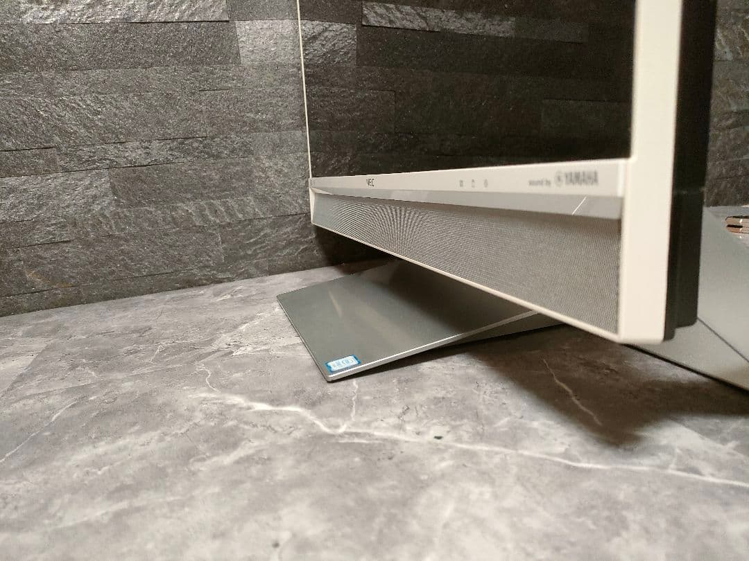 美品 NEC corei7 メモリ16GB 新品SSD480GB office