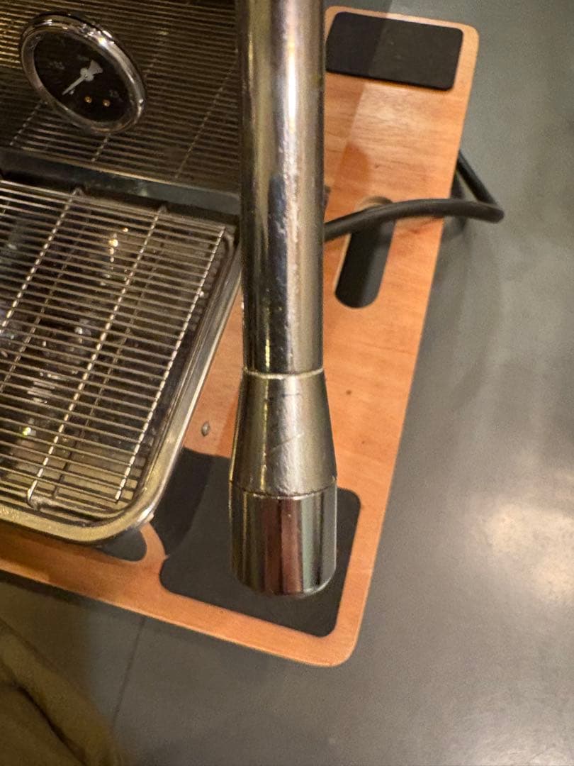 VBM Replica 2gr エスプレッソマシン 三相200V 動作良好