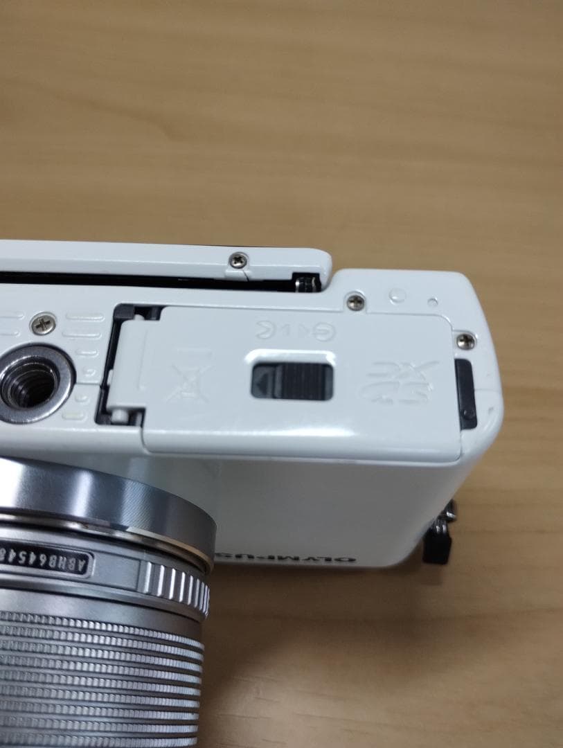 ✨スタイリッシュ✨ OLYMPUS PEN Lite E-PL3 レンズキット