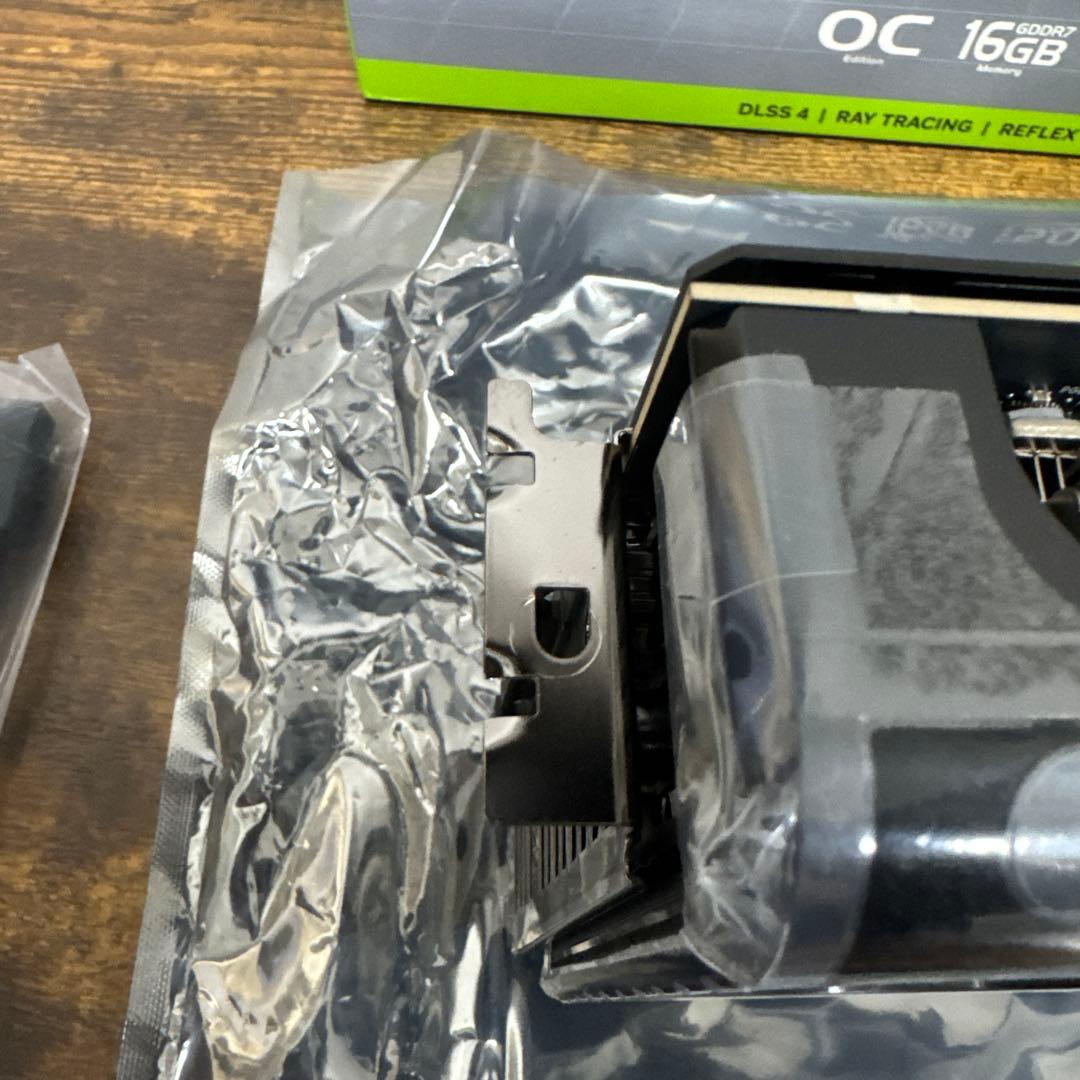 【ほぼ新品テストのみ】RTX 5080 ASUS Prime OC 16GB