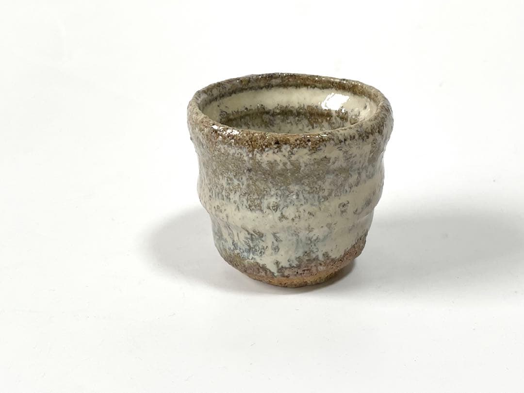 陶芸家　作家物　岡本作礼　斑唐津　ぐい呑　酒器　酒盃　筒盃