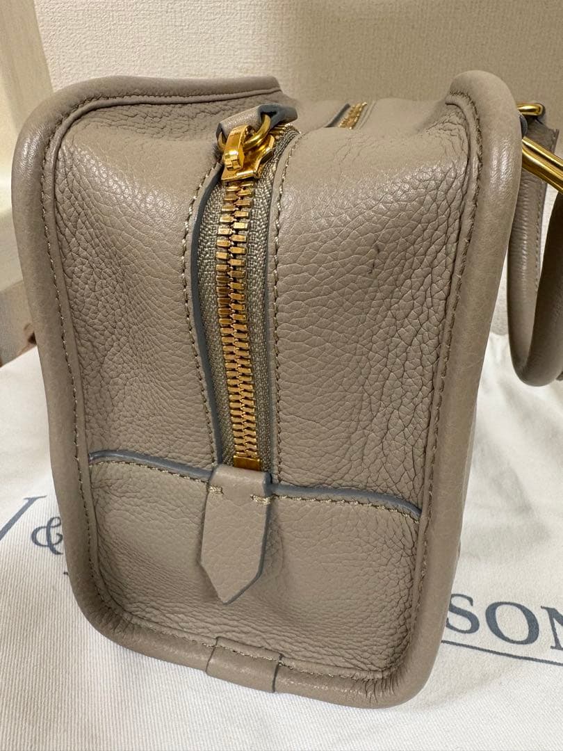 ★J&M DAVIDSON★MIA CUBE MINI ハンドバッグ