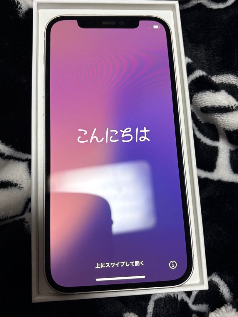 Apple iPhone 12 ホワイト 本体　256GB docomo